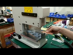 220V 0,3 mm spessore PCB pneumatico V Cut Machine per SMT assembly line