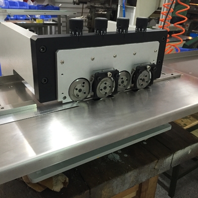 PCB Depanelizer illuminazione a LED Tavola di alluminio con lame multiple