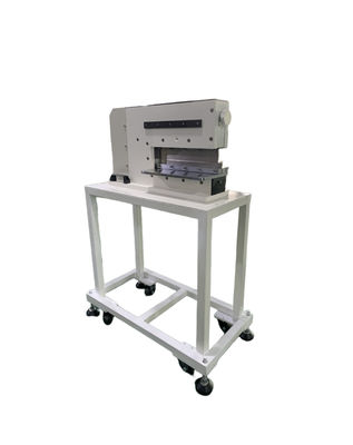 Pneumatico PCB V Cut Machine con lame lineare acciaio ad alta velocità 330mm