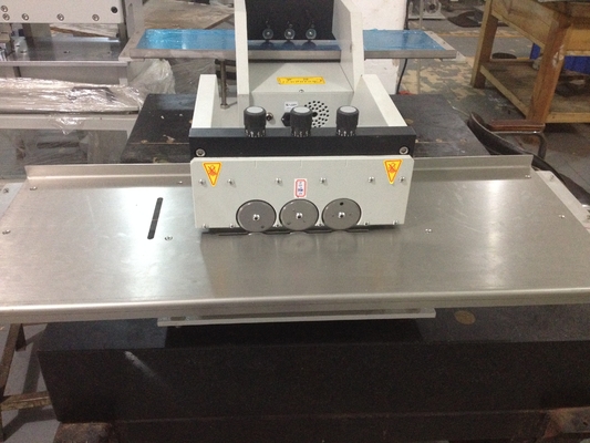 220VAC PCB Depanelizer Machine Cutting PCB Spessore da 0,8 a 3,5 mm