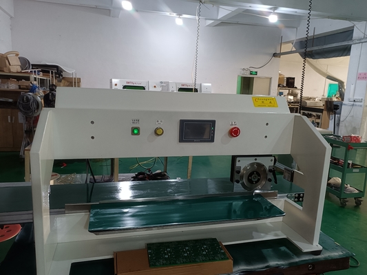 600 mm lunghezza macchina di separazione PCB programmazione automatica a un tocco