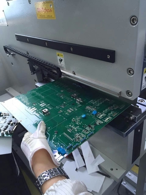 ISO9001 PCB V Cutting Machine con capacità di taglio 480 mm