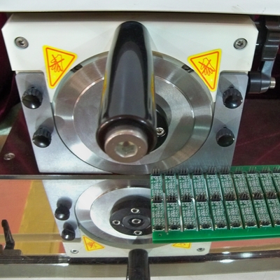 Progettazione user-friendly per un facile funzionamento e manutenzione della macchina di separazione PCB
