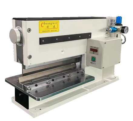 Pneumaticamente azionato PCB V Cut Machine Depanelizer separa le tavole fino a 2,5 mm di spessore