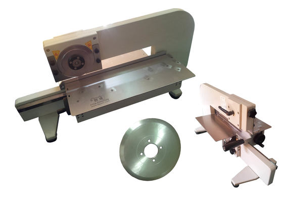 Ingegneri professionisti disponibili per il servizio all'estero della macchina di separazione PCB