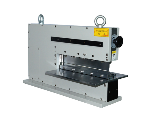 Pneumaticamente azionato PCB V Cut Machine Depanelizer separa le tavole fino a 2,5 mm di spessore