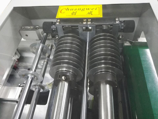 Macchina per la depannellazione di PCB multi-blade per pannelli a LED in fibra di cartone FR4 di substrato in alluminio
