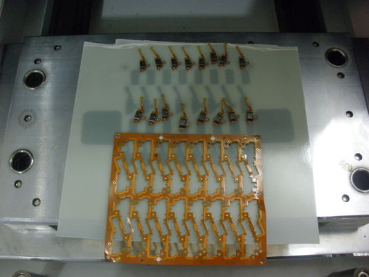 Metallo del PWB Depaneling che timbra il dado di foggiatura della lamiera sottile, lavorazione con utensili di perforazione del PWB