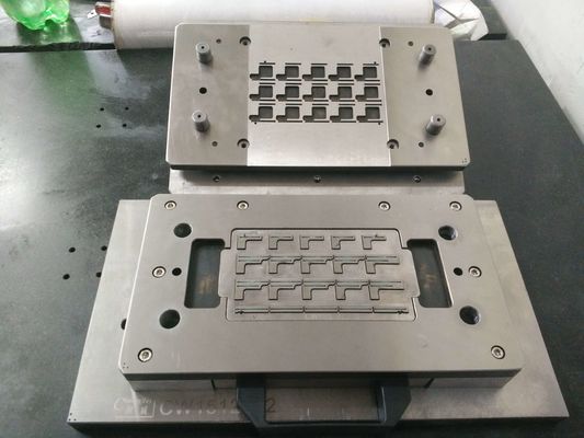 Metallo del PWB Depaneling che timbra il dado di foggiatura della lamiera sottile, lavorazione con utensili di perforazione del PWB