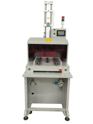 Il metallo automatico 110V o 220V 0.4MPa muore punzonatrice con i giunti di macinazione