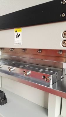 macchina pneumatica del PWB Depaneling di spessore di 0.3-3.5mm con le lame taglienti