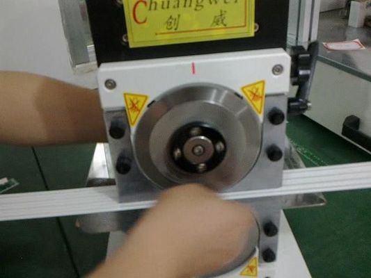 La macchina del PWB Depaneling di assicurazione di qualità ha esportato la consegna veloce del Vietnam